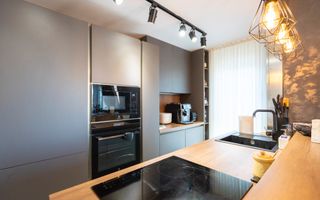 Apartment 3 camere, lux , zona Universității - Poză 14