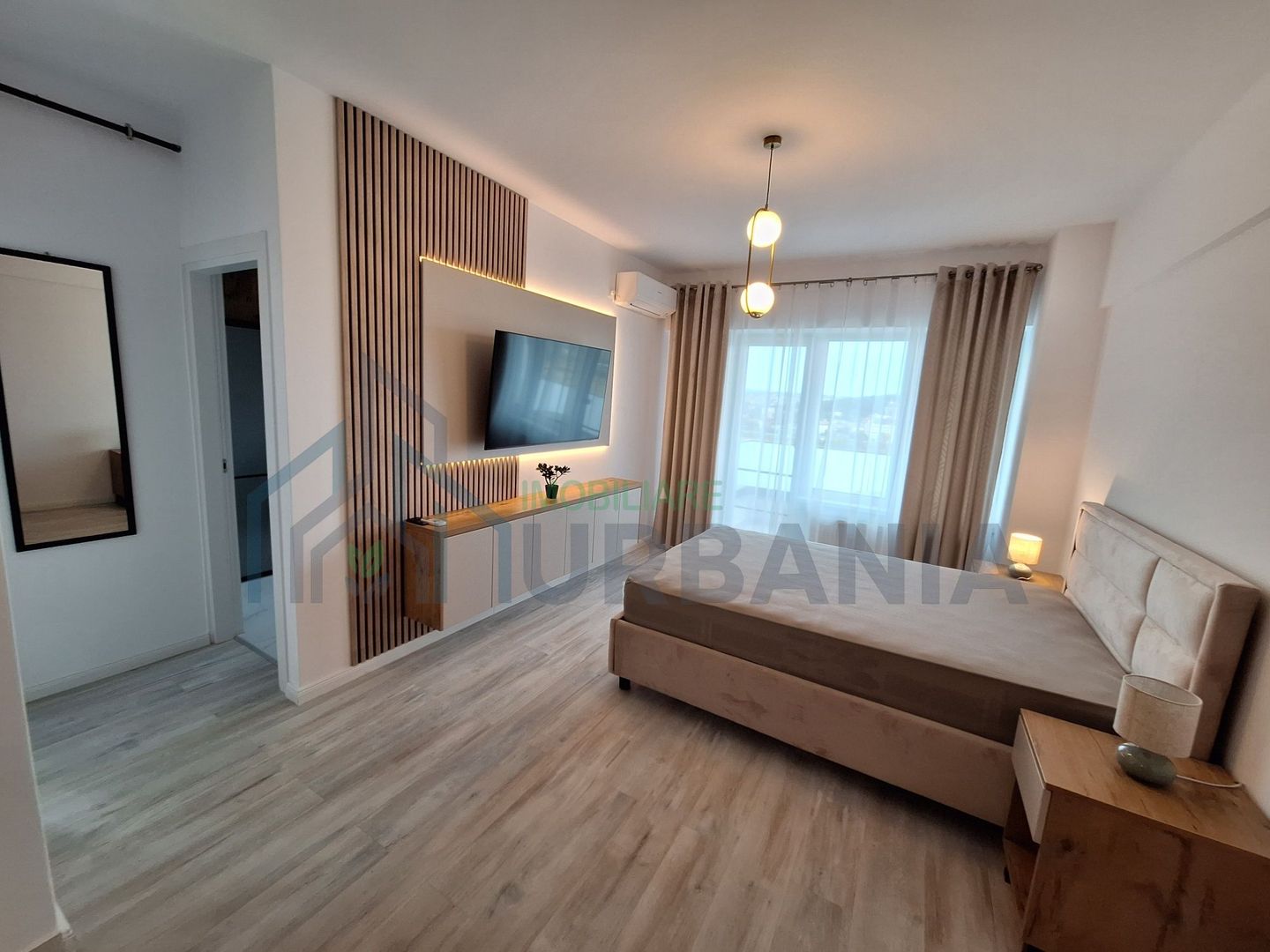 Apartament 1 cameră de închiriat, Complex Unirea Towers, Podu Roș, Iași - Poză 1