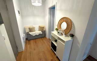 Mobilat si utilat. Decomandat. Clima. Spatiu de depozitare. - Poză 8