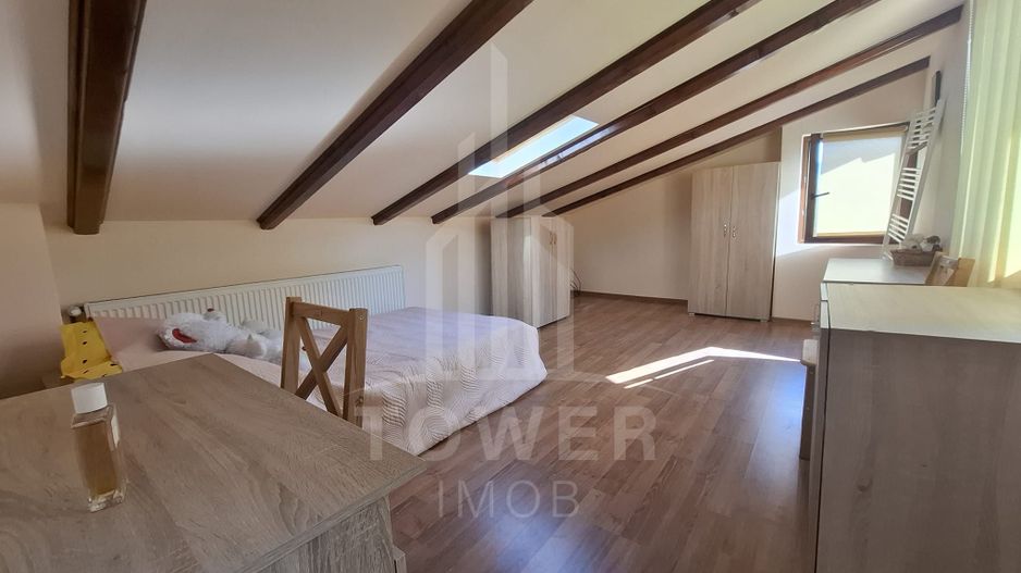De vânzare casă în Orlat, cu teren generos de 2200 mp și panoramă deosebită! - Poză 11