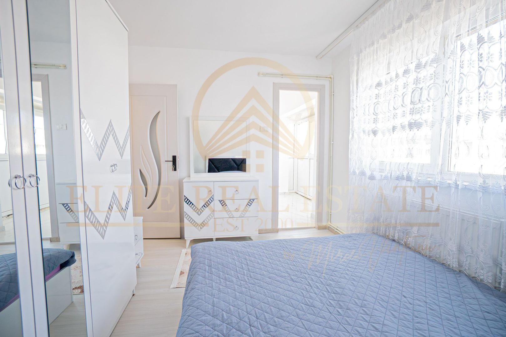 ICIL - CASA DE CULTURA - Apartament cu 3 camere, renovat si mobilat - Poză 6