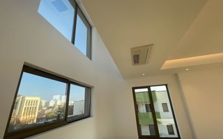 Impressive Penthouse-Triplex ** Green Building***/ 3 parking / Stefan Cel Mare - Poză 2