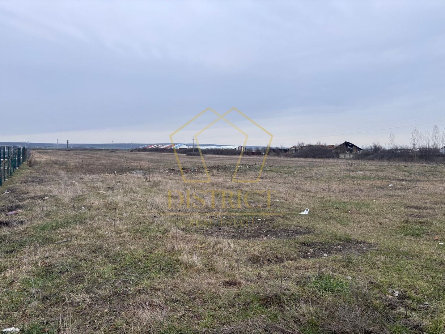 COMISION 0% Teren extravilan 1 ha | Recas - Poză 1