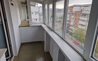 Apartament cu 3 camere de vânzare în zona Stefan cel Mare - Poză 10