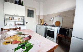 Apartament 2 camere de închiriat – Tomis 2, zonă centrală - Poză 5