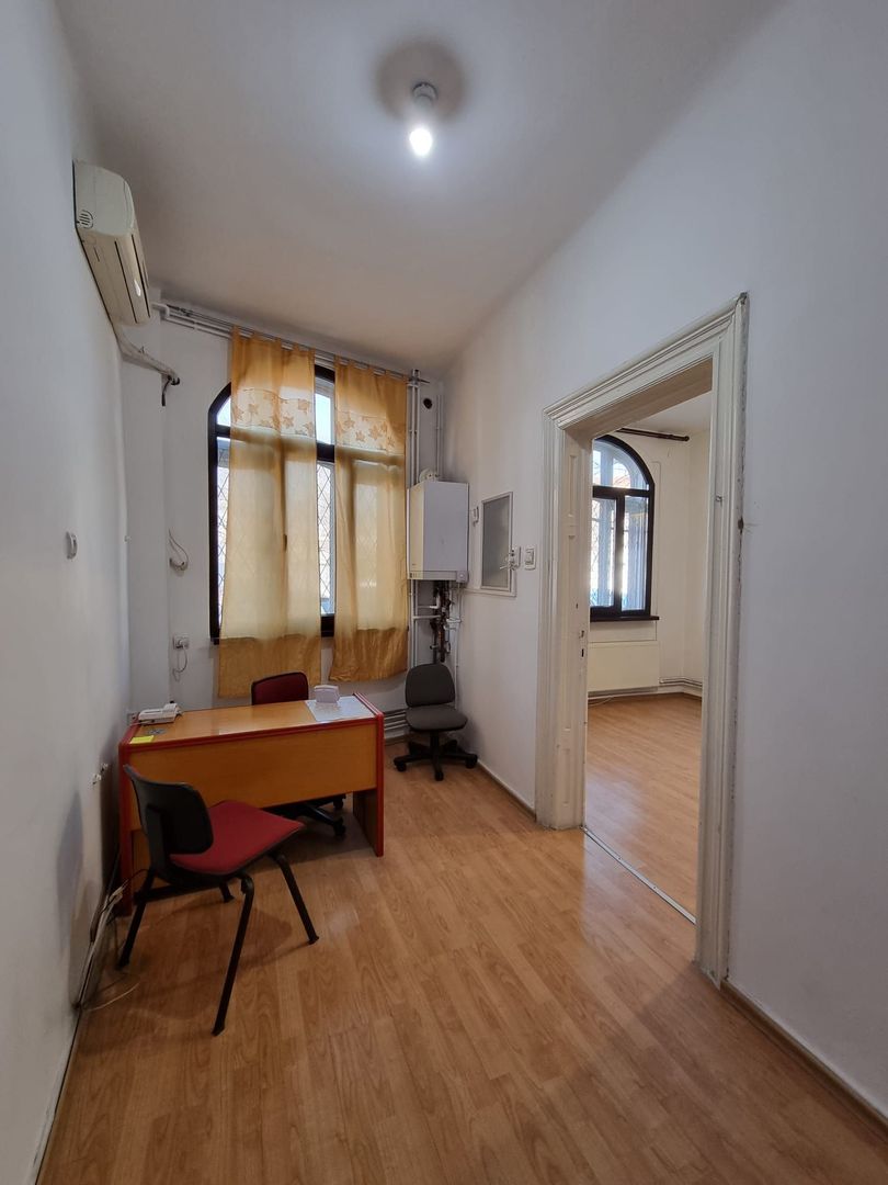 Vila individuala S+P+E+M zona Piata Muncii - Poză 4