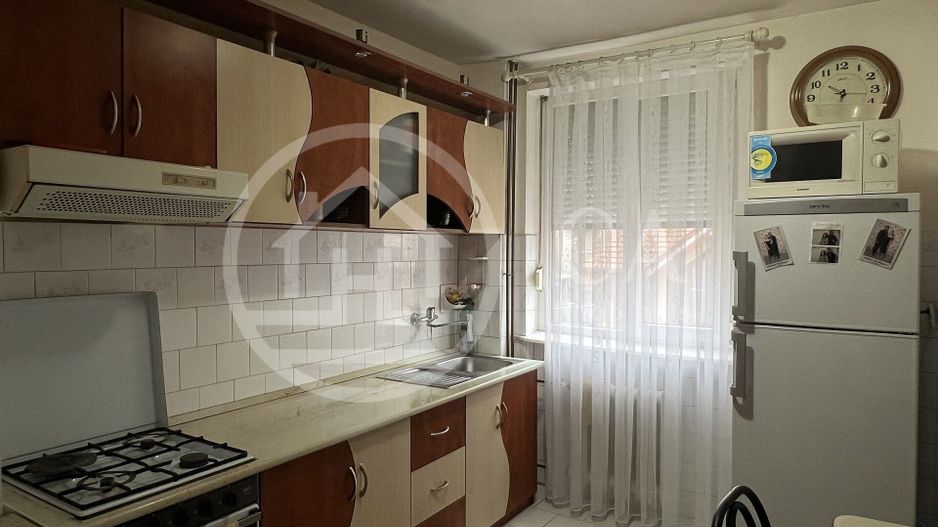Apartament cu 3 camere de inchiriat zona Centrala Oradea - Poză 3
