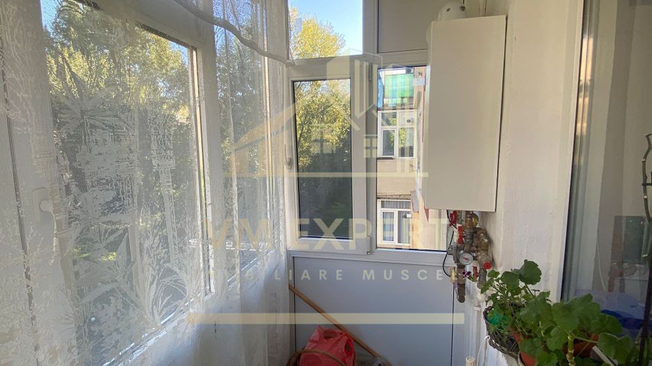 APARTAMENT 2 CAMERE ETAJ 2 ZONA VIȘOI CAMPULUNG - Poză 5