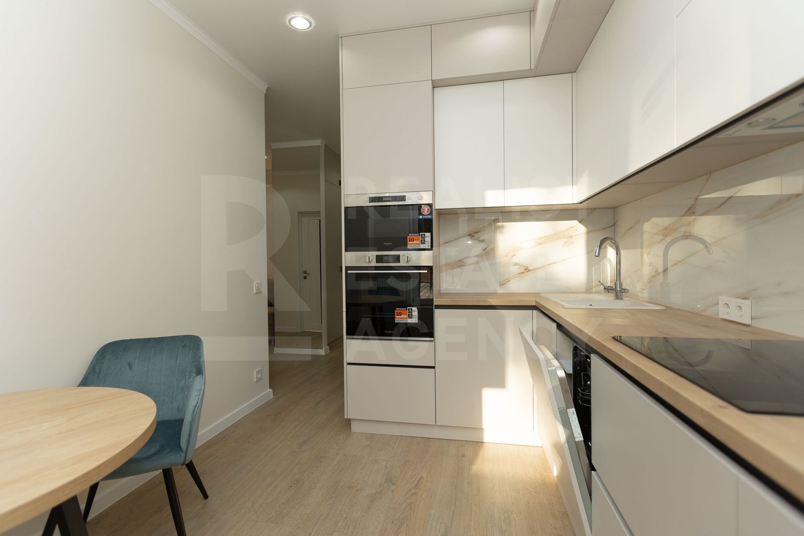 Vânzare, apartament, 1 cameră + terasă, str. N. Testemițanu, Centru - Poză 5