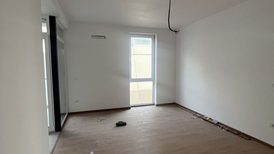 Apartament 2 cam bloc nou zona Selgros - Poză 13