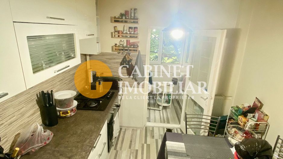Nicolina Etaj 2 Apartament cu 2 Camere Decomandat 50mp - Poză 2