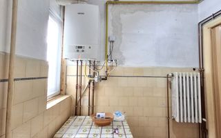 Apartament 2 camere de vânzare – zonă centrală, București - Poză 8