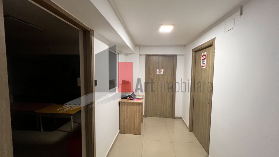 Apart Hotel,  VILA,  D+P+2E+ MANSARDA , 7 garsoniere,  apart. cu 2 si 3 camere - Poză 1