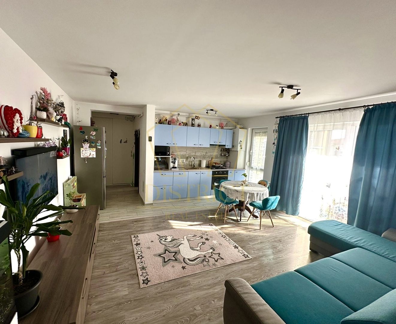 Apartament mobilat si utilat cu 3 camere | Giroc | Hotel IQ - Poză 1