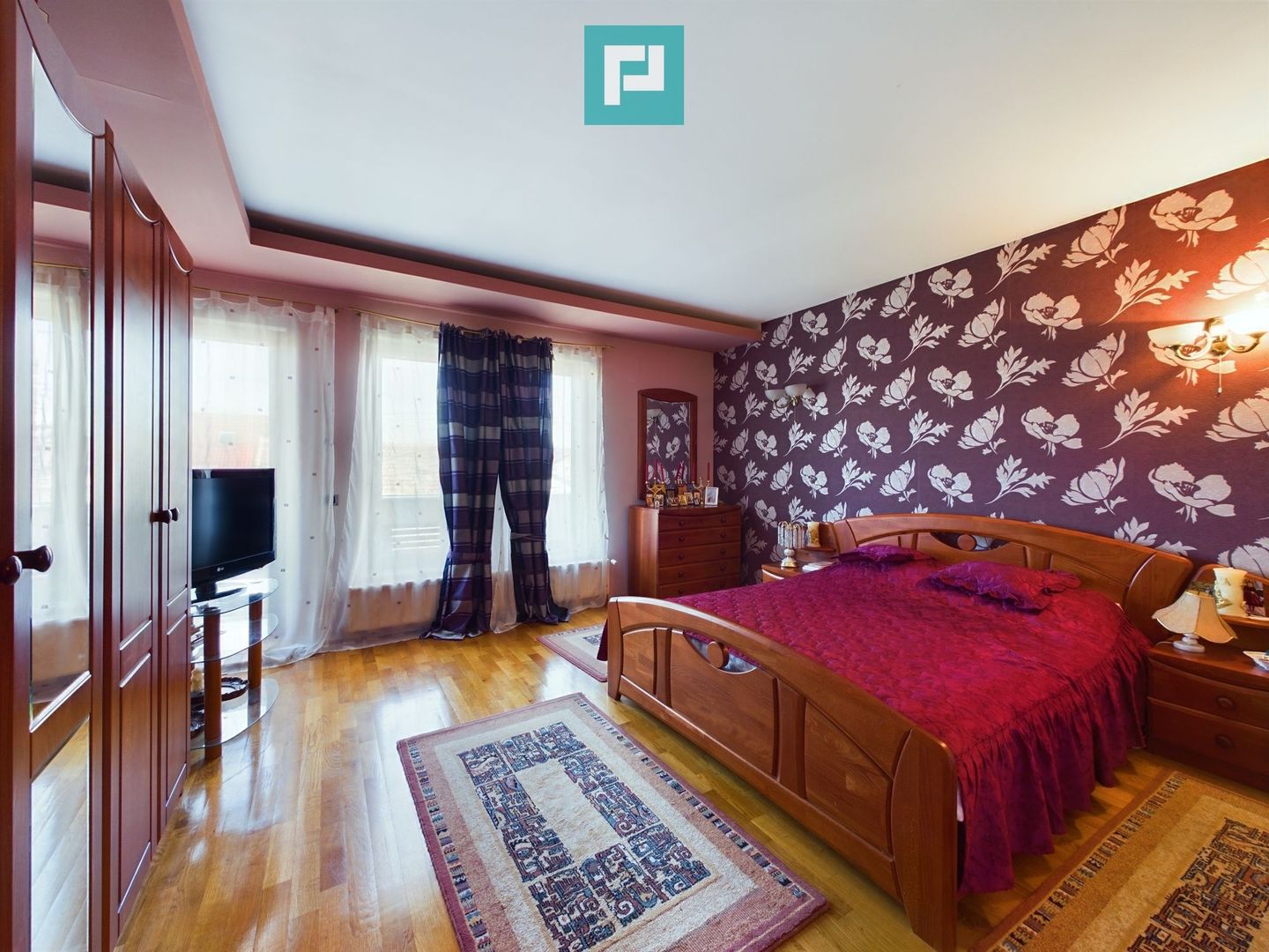 Vilă spațioasă cu 8 camere, Grădiște - Poză 43