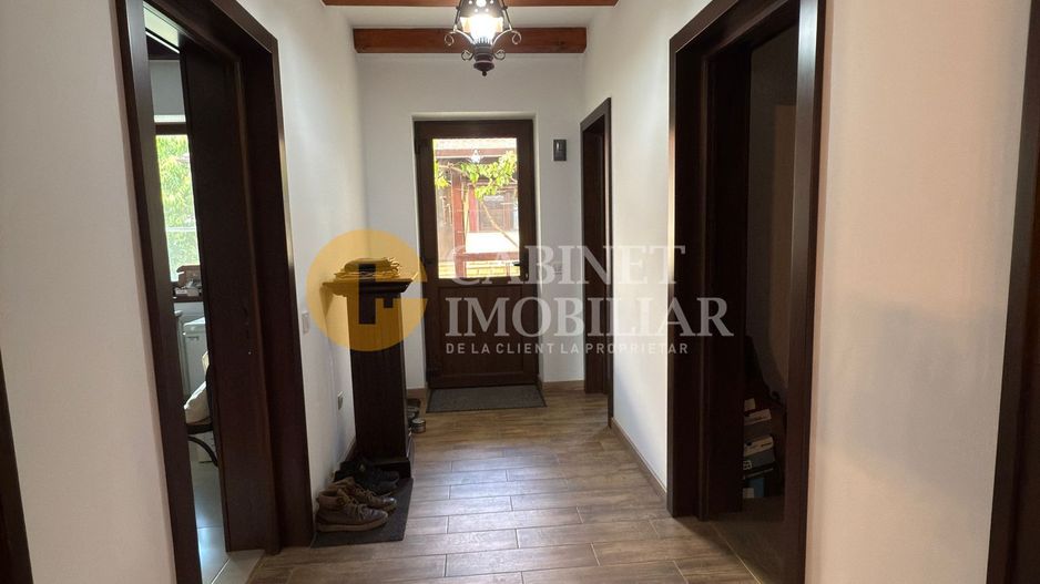 Proprietate deosebită în Aroneanu – 2 case pe teren generos de 1209 mp - Poză 17