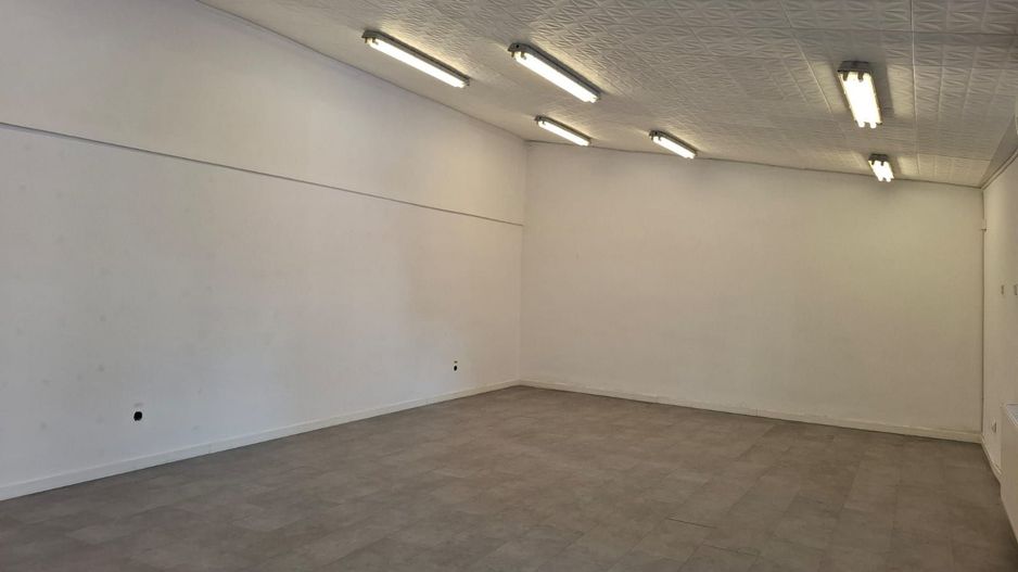 URGENT!, Titulescu, et. 1 in imobil P+1, INTRARE SEPARATA, NEGOCIABIL - Poză 5