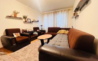Apartament 3 camere Cetate-Closca, etaj 2, finisat - Poză 1