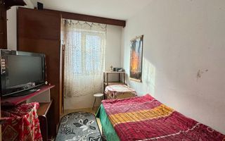 Apartament cu 3 camere, etaj intermediar, cartierul Astra - Poză 6