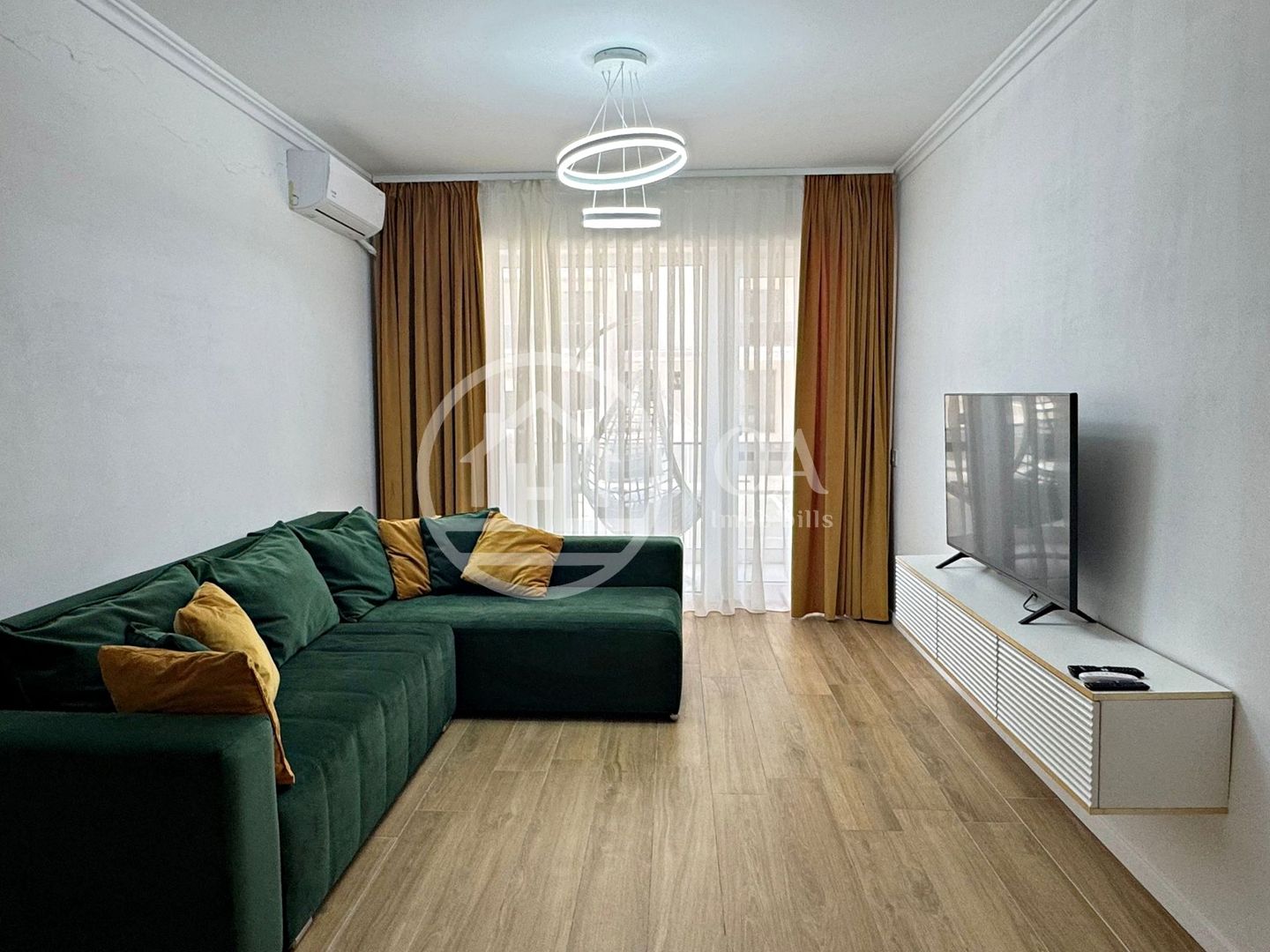 Apartament LUX de închiriat cu 2 camere în PRIMA ARENA, Oradea - Poză 3
