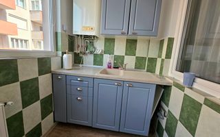 Apartament cu 3 Camere, Bloc Nou, Zona Centru - Poză 8