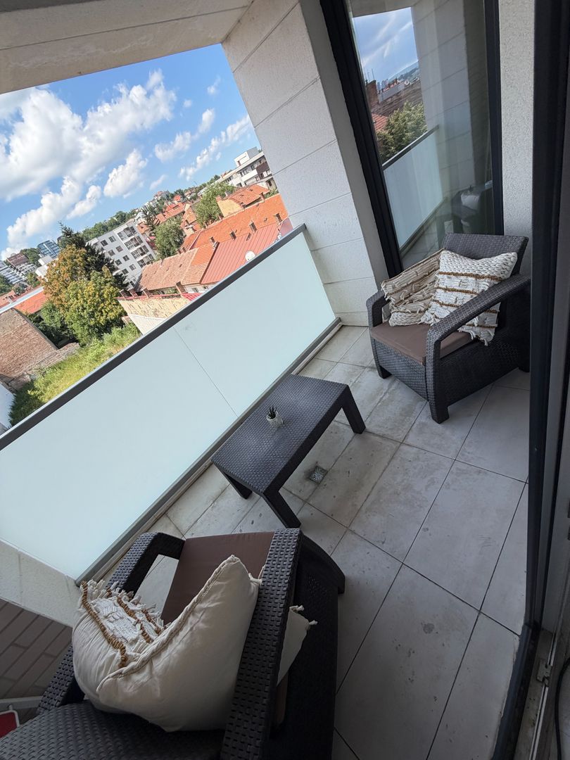 Apartament 2 camere cu parcare - Zona CENTRALA - Str Decebal - Poză 6