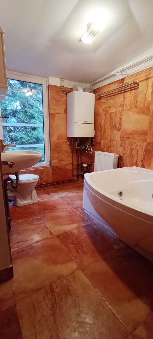 Proprietate cu priveliste si armonie placuta-Brasov - Poză 7