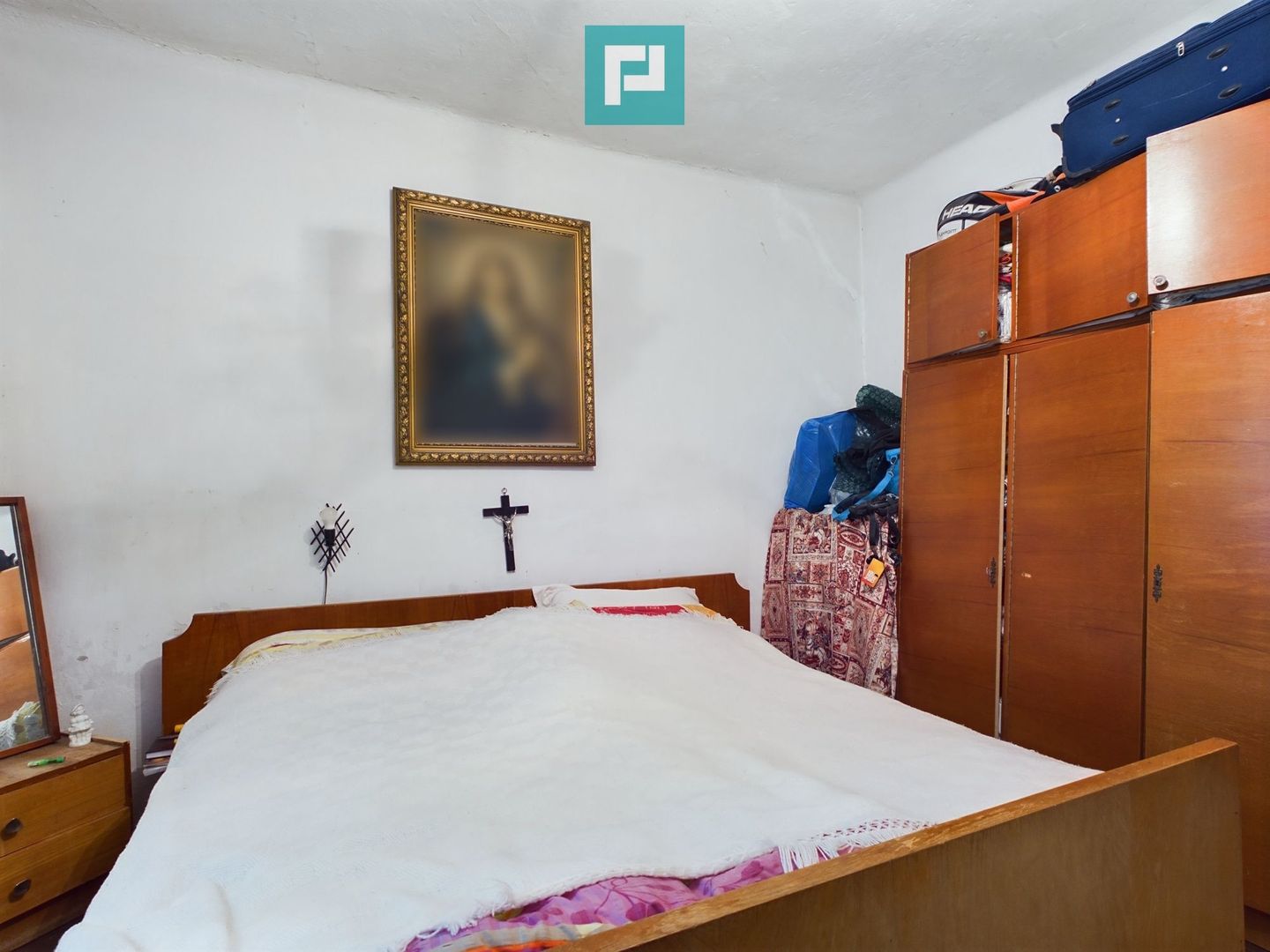 Apartament la casă cu 4 camere în Pârneava - Poză 11