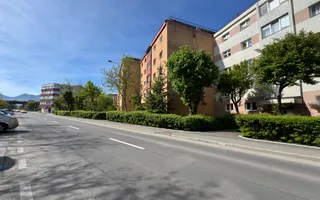 Apartament decomandat cu 3 camere in Florilor, strada Crinului - Poză 25