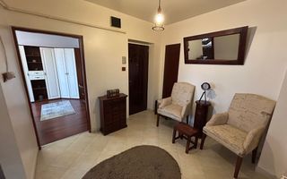 Apartament 2 camere, etaj 2 - zona Cetate - Poză 8