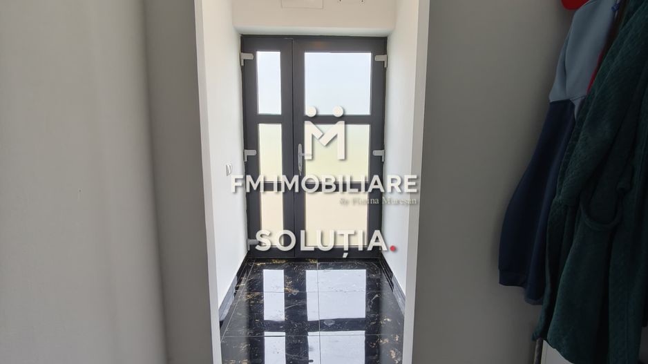 Casă spațioasă de vânzare – P+M | 5 camere | 255 mp construiți - Poză 8