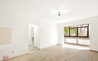 Vanzare apartament elegant cu 2 camere( Papadie) , etaj 4,105.000 EURO - Poză 12