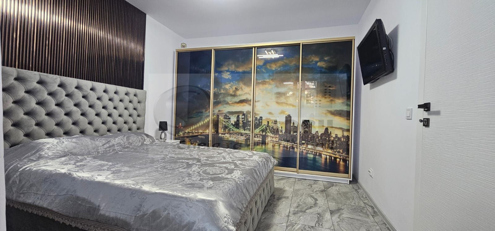 Podu Ros - Apartament cu 2 camere la 5 min de Palas ! - Poză 2