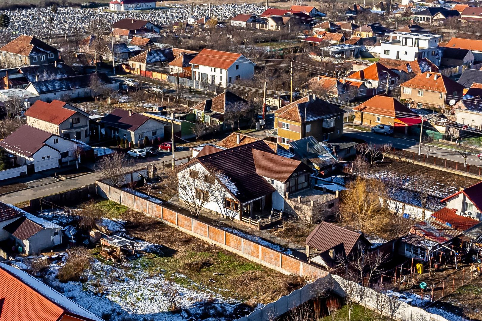 Vilă modernă 6 camere - Bujac - Poză 7