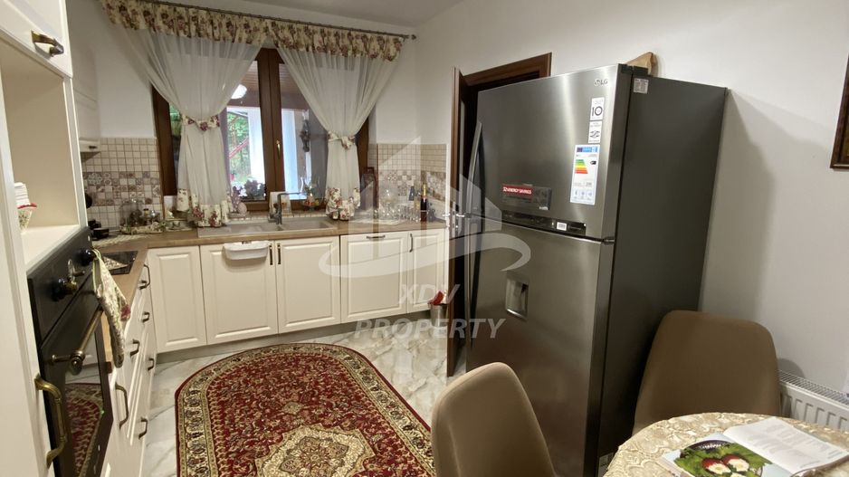 Vila  Frumoasa , Sibiu ,6 camere , 5 Bai , mobilata ,utilata - Poză 29