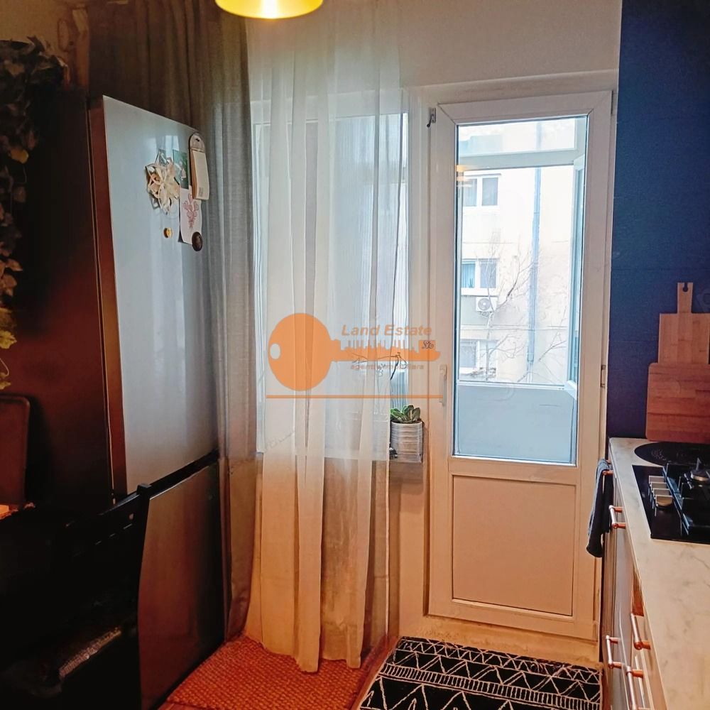 2 camere-6 minute de Metrou Crangasi - Poză 8