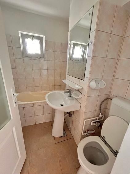 Garsonieră spațioasă, open space, balcon mare, Dorobanți – 3 min ASE - Poză 6