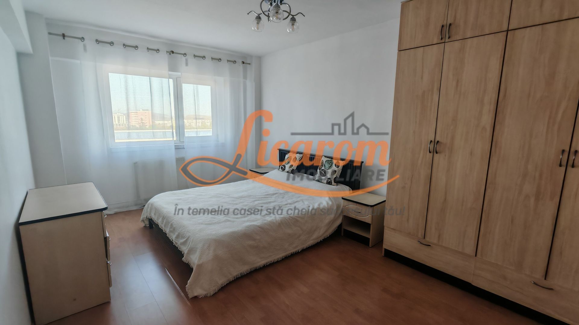 2 camere decomandat,BD Garii,etaj intermediar,pret pornire 103000 E - Poză 7