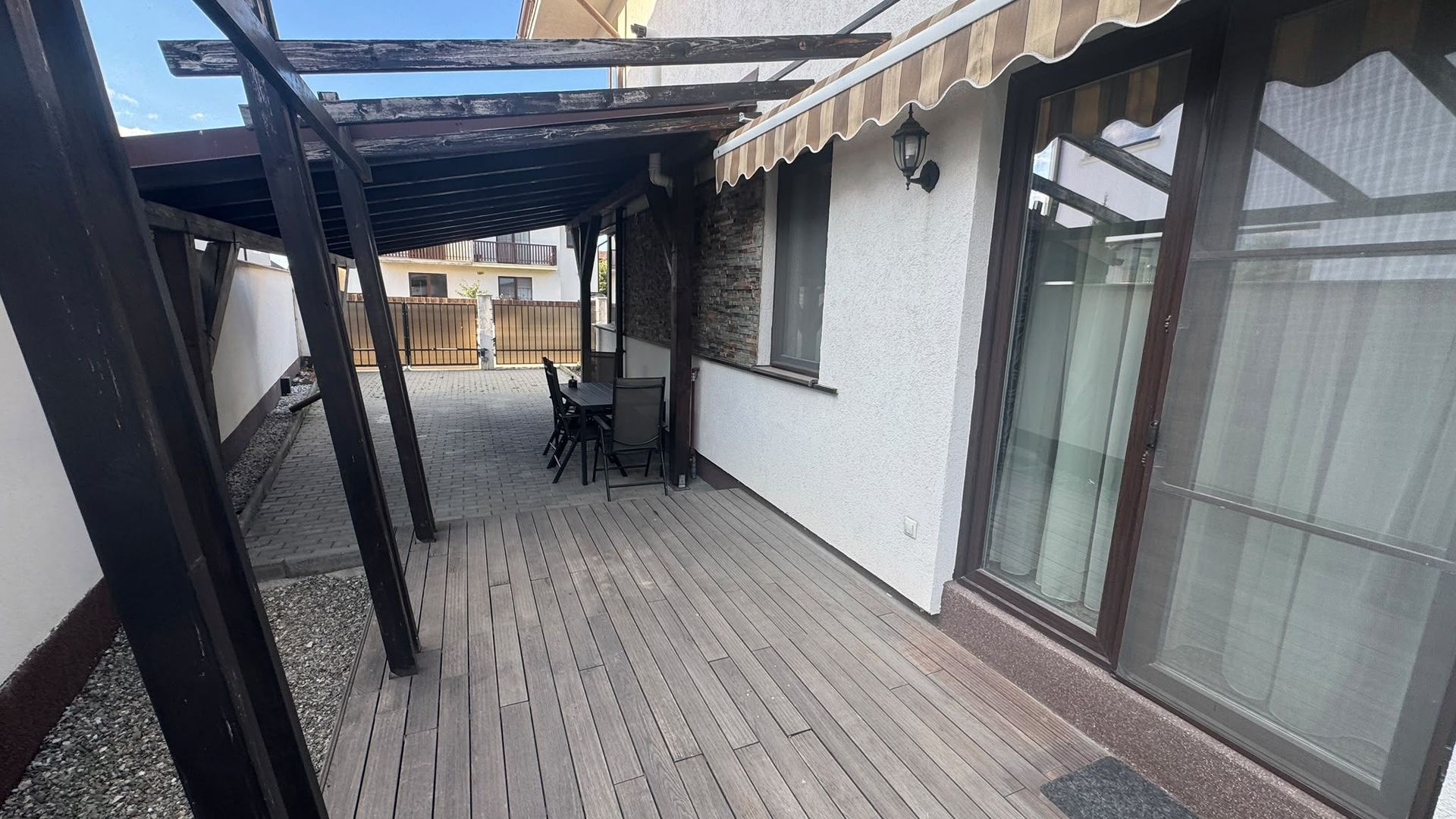 Casă 4 camere de inchiriat, carport, curte 180 mp - C. Arhitectilor - Poză 5