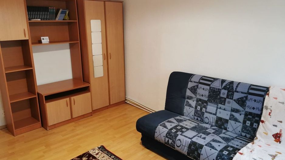 GARSONIERA GORJULUI, BUCATARIE INCHISA, CENTRALA, METROU 5 MINUTE - Poză 2