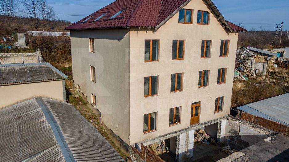 Vânzare, casă, 4 nivele, 1000 mp, str. Tinereții, Vatra - Poză 1