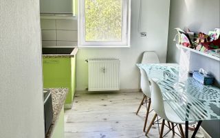 AP. 2 CAMERE BLOC NOU - CENTRALA PROPRIE, PET-FRIENDLY, METROU 5 MIN - Poză 3