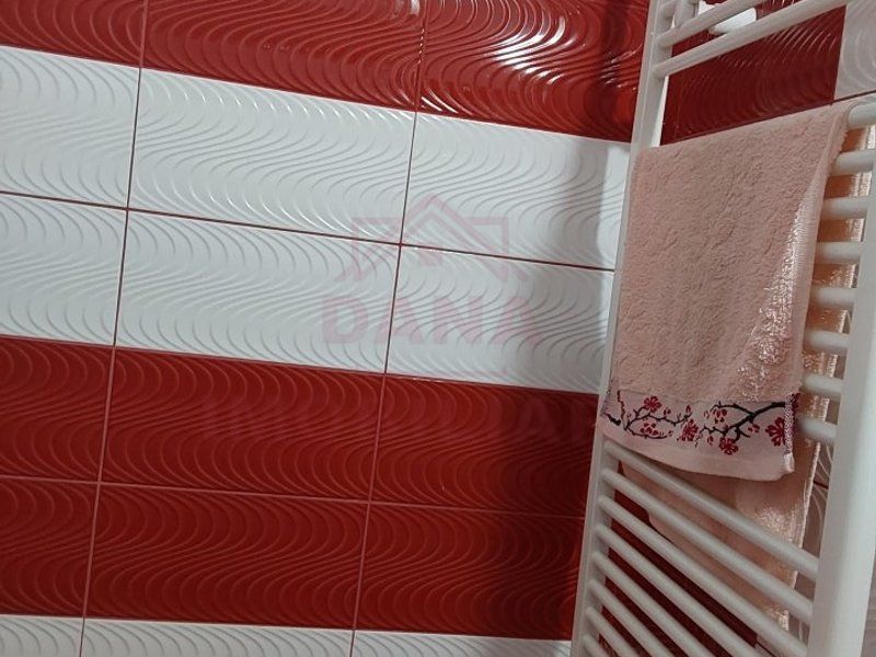 CASĂ ÎN CARANSEBEȘ \ ZONĂ CENTRALĂ / 150mp utili /DISPONIBILĂ IMEDIAT - Poză 8