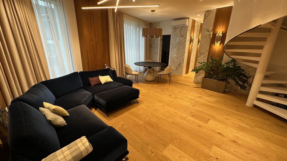 Apartament pe 2 niveluri - Poză 13