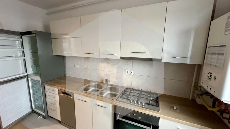 Apartament 3 camere | 2 Dormitoare | Bucatarie  | 2 Bai | Living - Poză 10