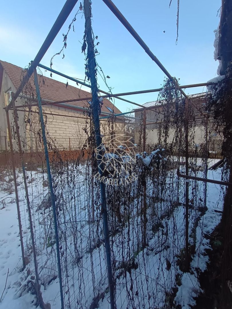 OPORTUNITATE INVESTITIE! Casa cu 2 apartamente- Zona Eroilor - Poză 8