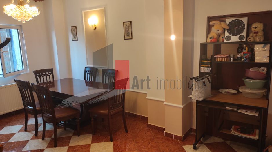 Vila spatioasa in Branesti - Poză 4