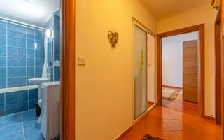 Garsonieră de 32 mp cu bucătărie separată, parter,  zona Piața Astra - Poză 6