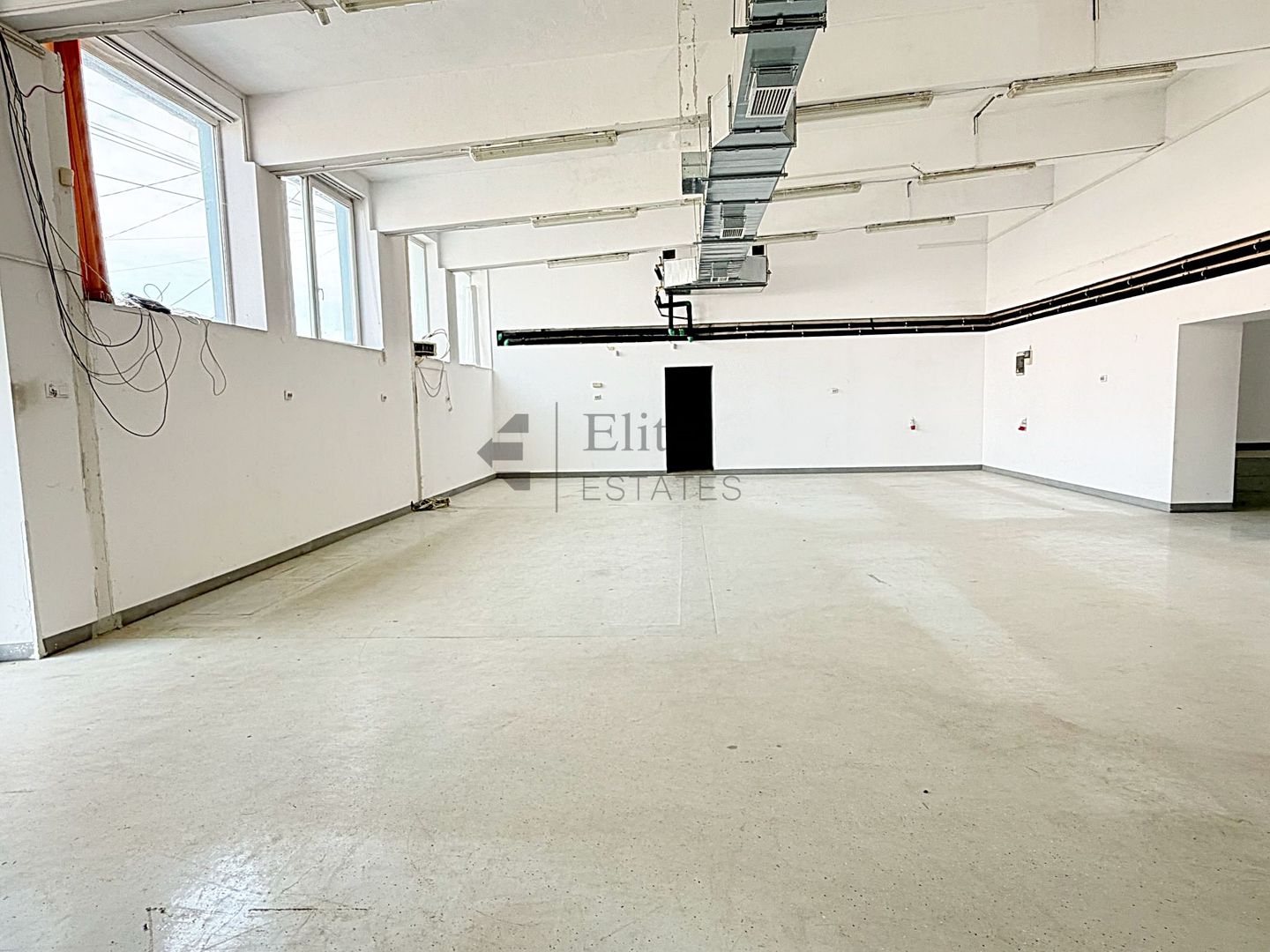 Spatiu comercial 335 mp in Zona Decebal Oradea | Depozit - Poză 14