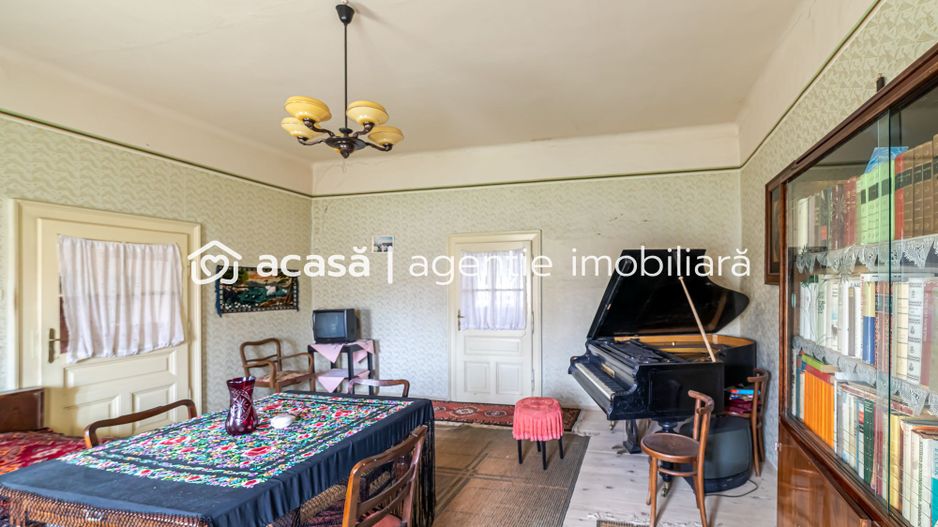 Casă în zona centrală Pâncota - Poză 2